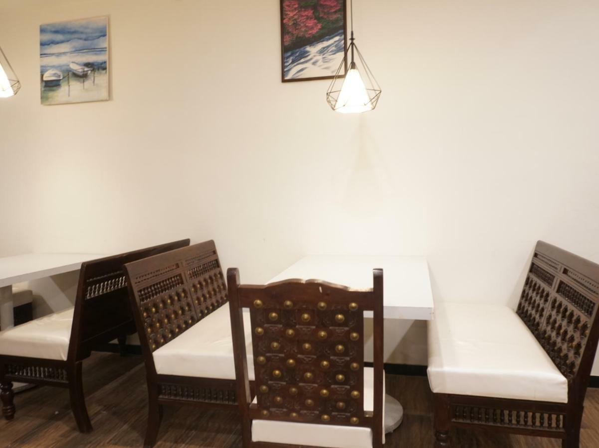 Palette Four Seasons Recreation Resort Jalgaon ภายนอก รูปภาพ