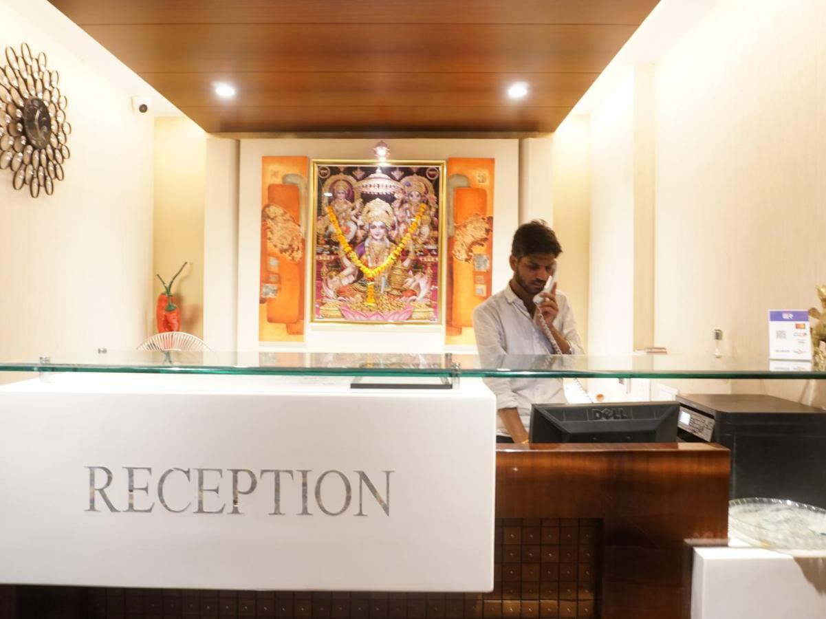 Palette Four Seasons Recreation Resort Jalgaon ภายนอก รูปภาพ